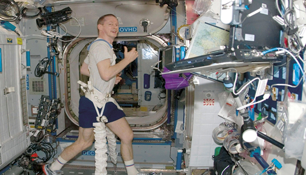 Des casques d'astronautes pour enfants à partir de vieux